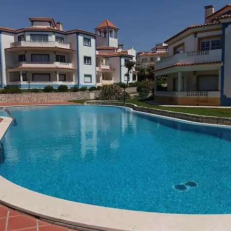 Em D'el Rey-obidos & Surf *