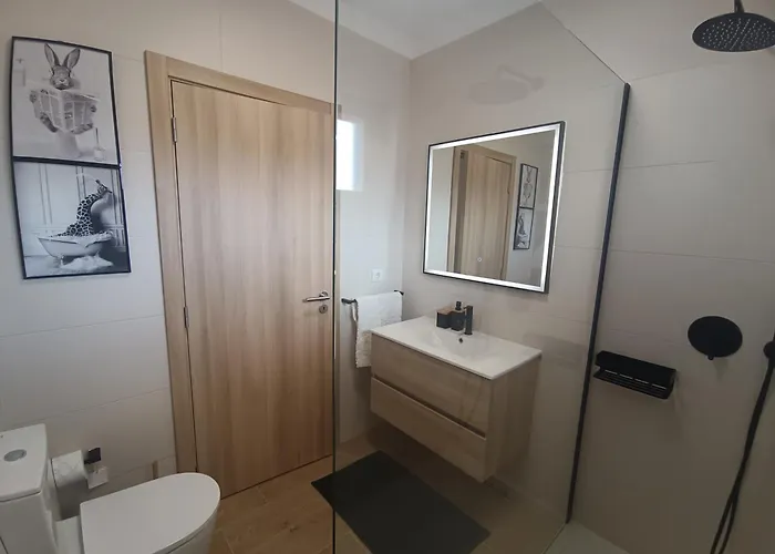 Em D'el Rey-obidos & Surf *